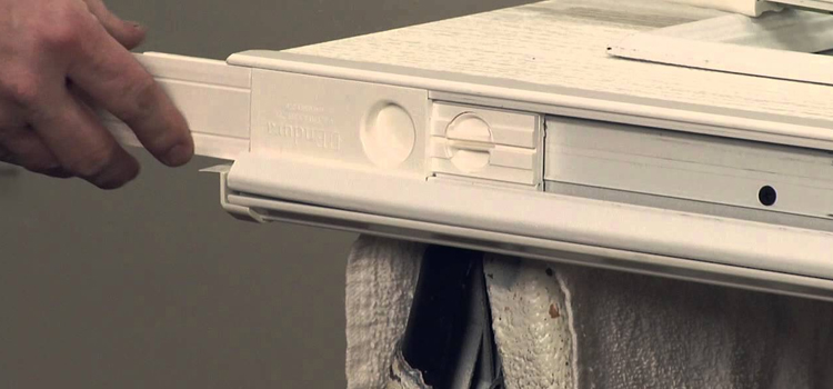 aluminum storefront door repair Florida Ridge